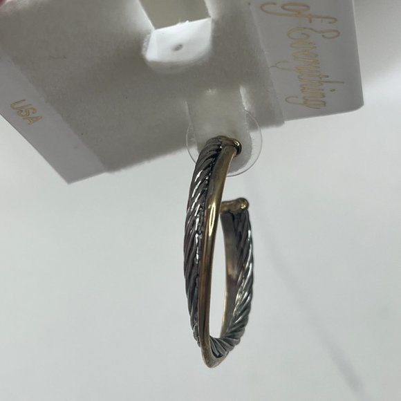 Silver and gold colored hoop earrings - Picture 6 of 7